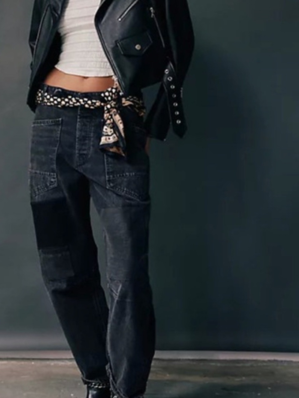 Free People We The Free Pull on Moxie Barrel Jean Size 31 Black